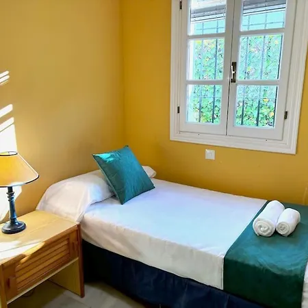 Villa 3 Min To Beach Urb Benamara Dos Hermanas Estepona