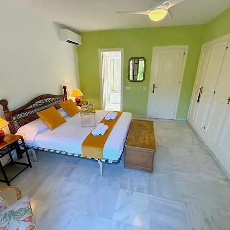 Villa 3 Min To Beach Urb Benamara Dos Hermanas Estepona