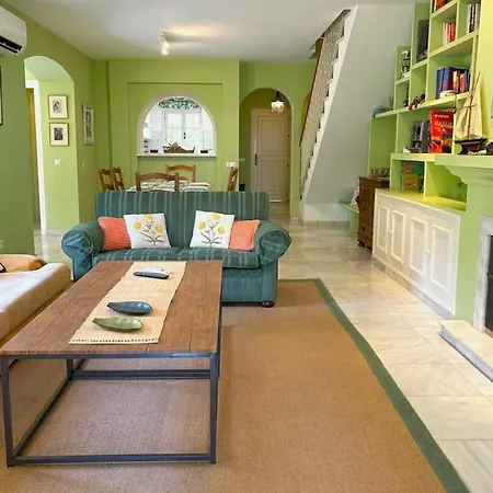 Villa 3 Min To Beach Urb Benamara Dos Hermanas Estepona